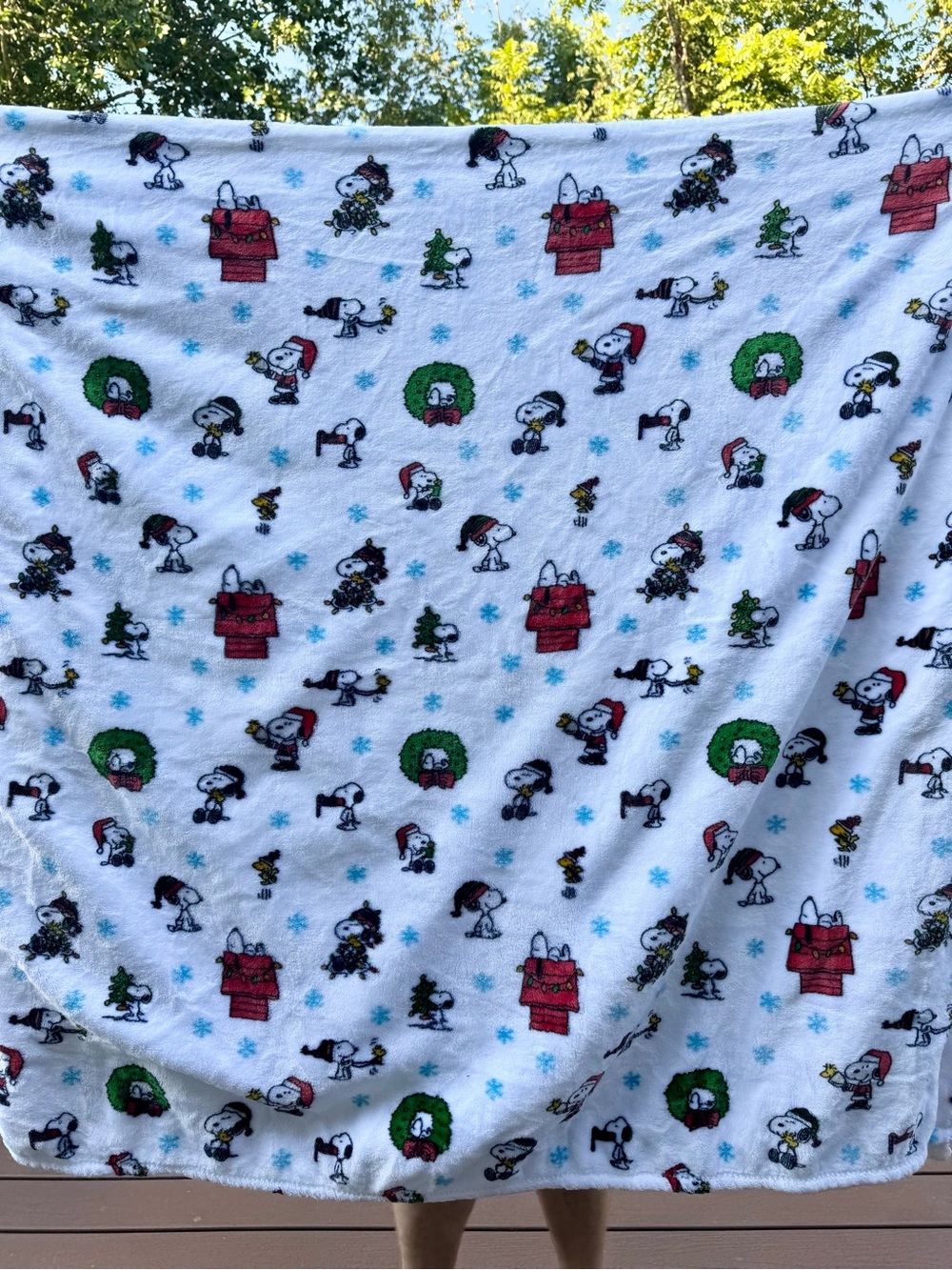 Berkshire Peanuts Snoopy Holiday Fleece Blanket ❤️